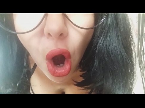 ❤️ ګرانه، ستا سوزنده مور به تاسو نن ښوونځي ته نه پریږدي ... زه تاسو ته ډیره اړتیا لرم ... ❤❌ جنس
